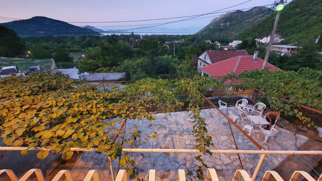 Guesthouse Skadar Lake - Raicevic Вирпазар Екстериор снимка